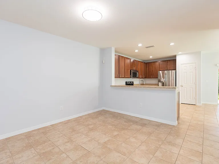 15948 Fishhawk View Dr — Photo 10