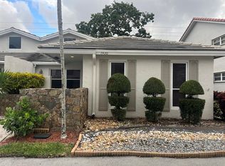 7420 Champagne Pl, Boca Raton, FL 33433