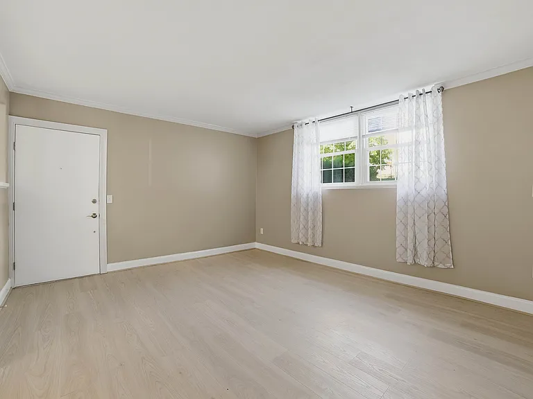 47 Alvarado Ave #1A — Photo 7