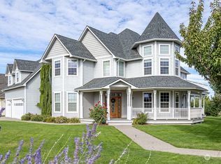 2207 S 96th Ave, Yakima, WA 98903