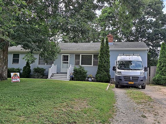 2nd image of 11 Ocean Ave