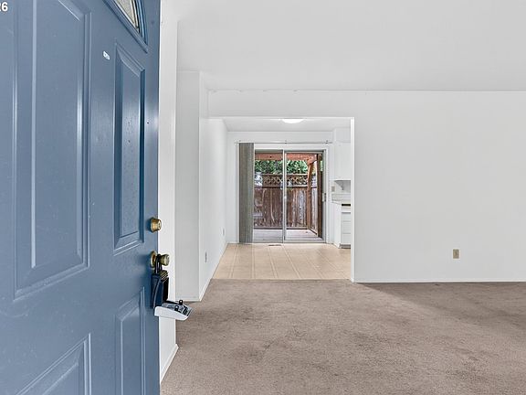5th image of 13349 NW Westlawn Ter