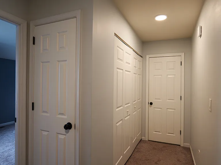 1335 Cambridge Ct — Photo 19