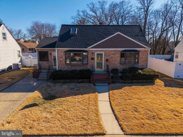 34 Kenwood Ter, Hamilton, NJ 08610