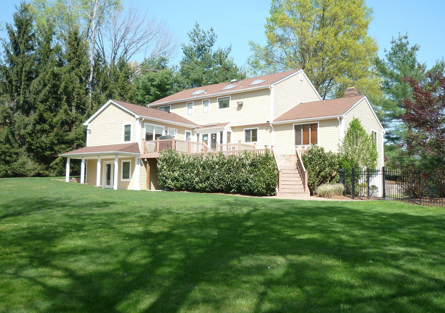 6 Ct, Montvale, NJ 07645 Zillow