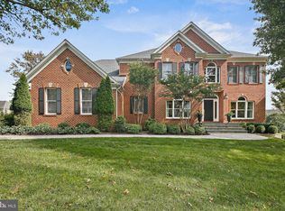 2715 Heaven Wood Ct, Ellicott City, MD 21042