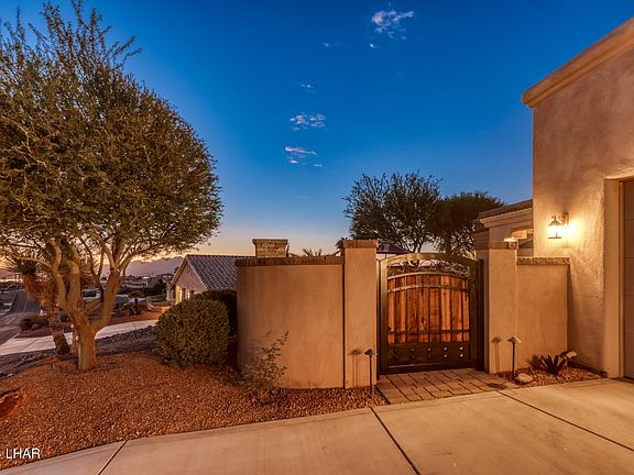 4th image of 2861 Briarcrest Dr