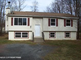 4161 Romeo Rd, Tobyhanna, PA 18466