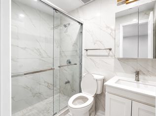 (Undisclosed Address), Little Neck, NY 11362
