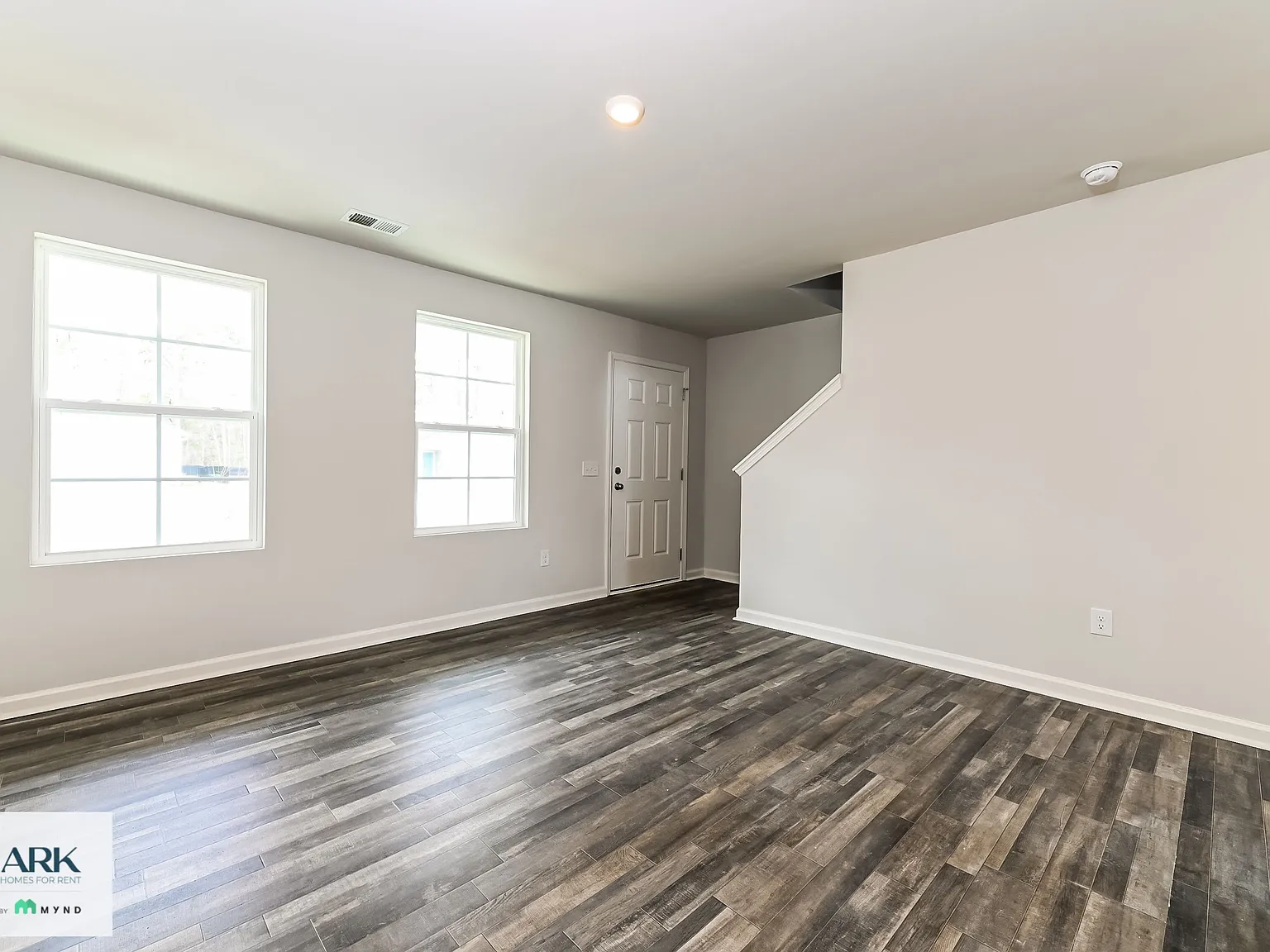 4 bed, 3.0 bath, 1774 sqft, $1,974 — Photo 3