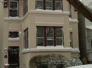 5241 N Magnolia Ave, Chicago, IL 60640