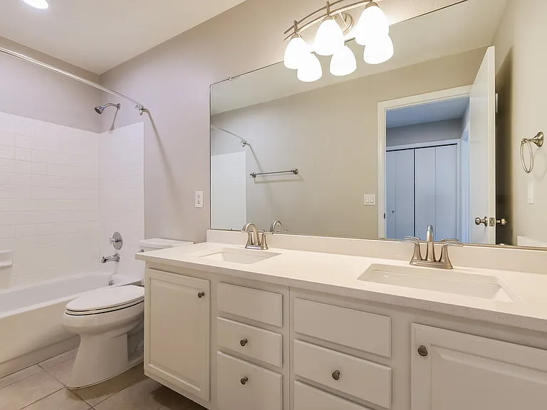 19074 E Prentice Cir — Photo 16