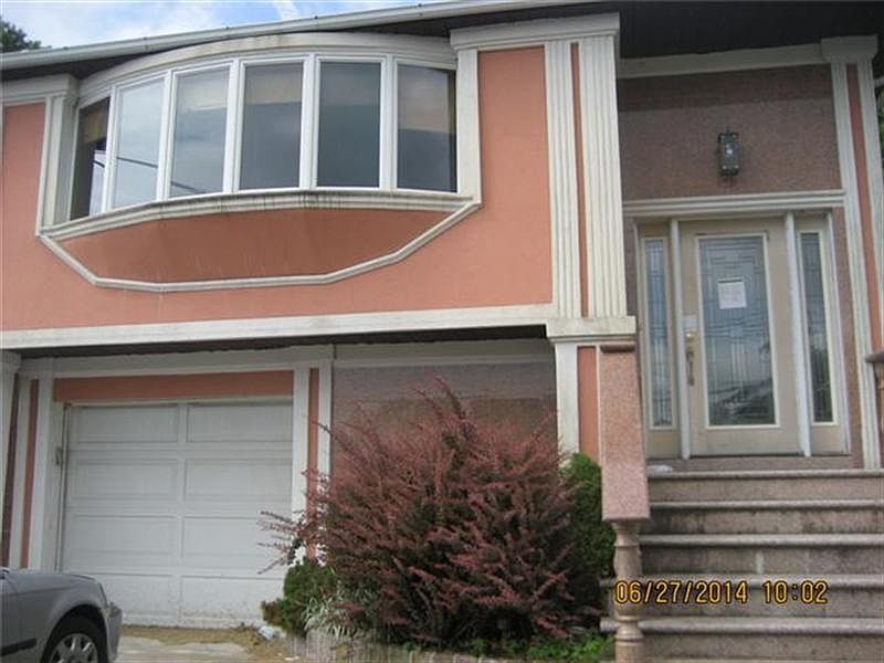 1st image of 4294 Richmond Ave