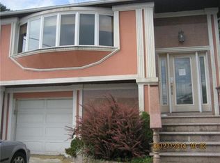 4294 Richmond Ave, Staten Island, NY 10312