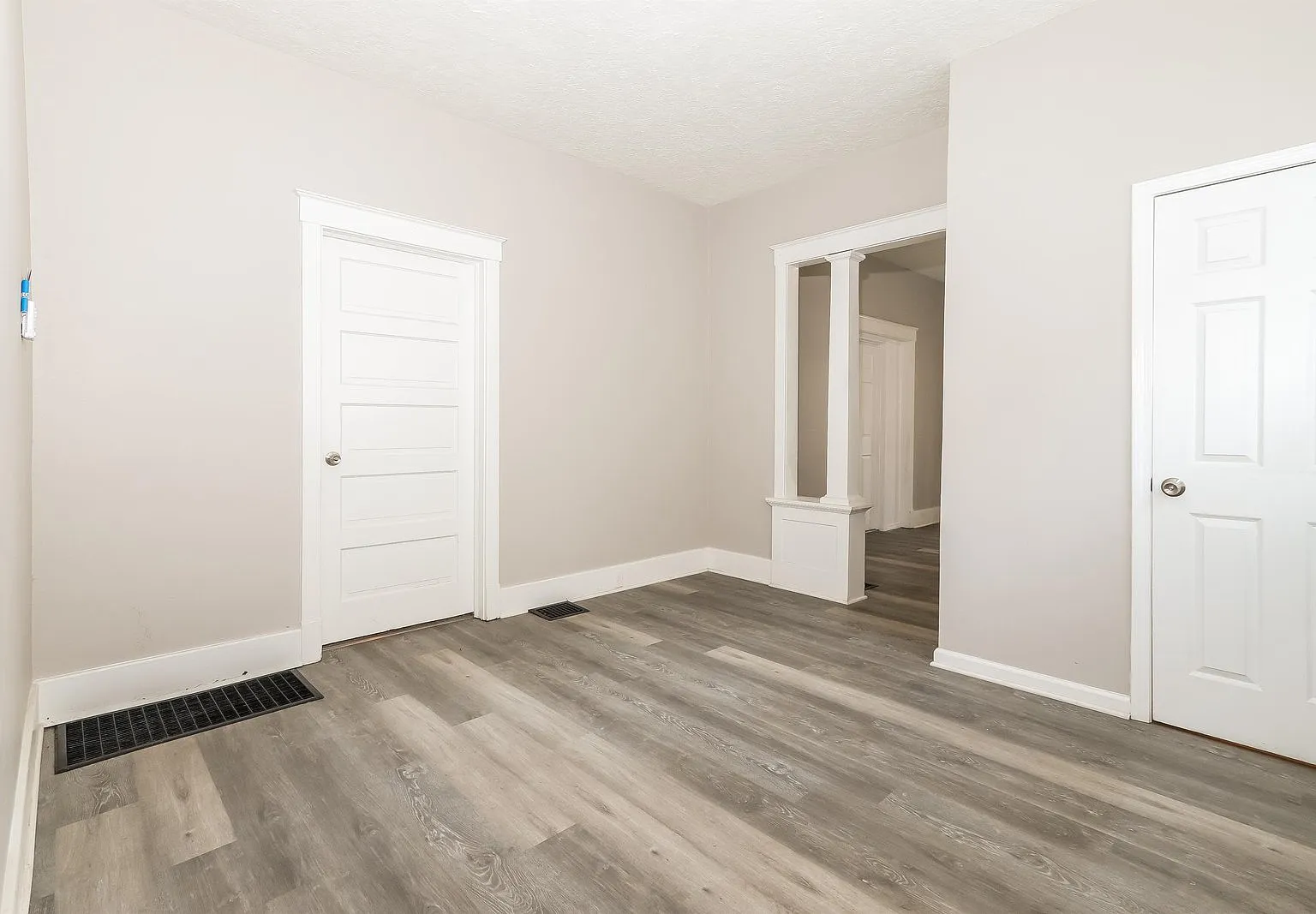 3 bed, 2.0 bath, 1143 sqft, $1,122 — Photo 4