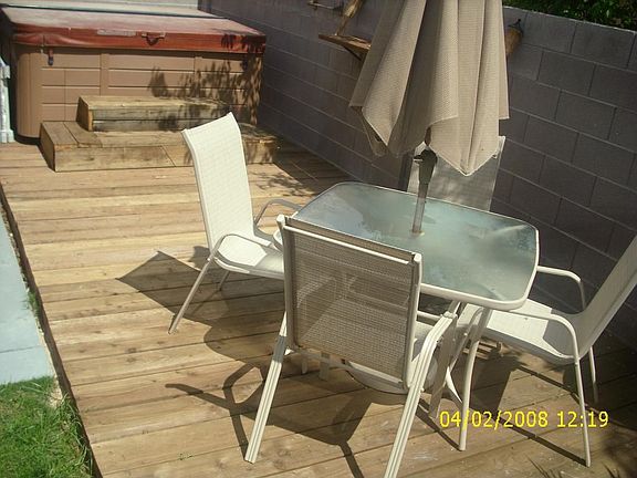 Deck/Spa