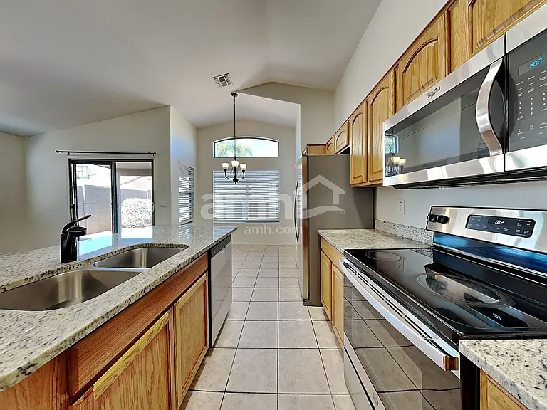13830 W Keim Dr — Photo 3