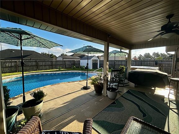 4th image of 33589 Fieldstone Ln