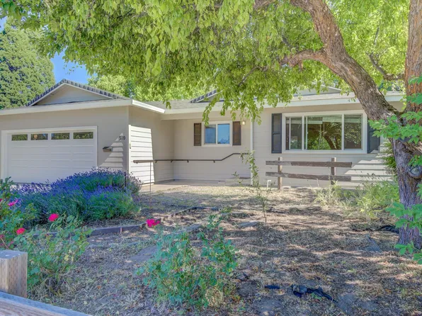 310 Rockfellow Dr, Mount Shasta, CA 96067