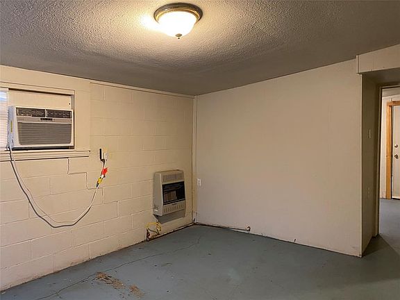 2nd image of 1426 N 12th St