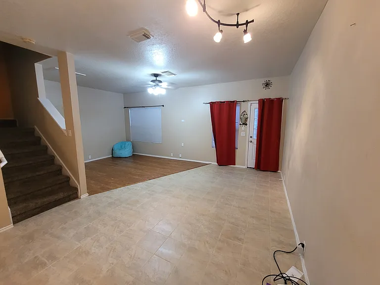 23631 Twisting Falls Dr — Photo 38