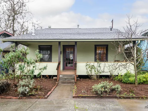 122 Cross Pl, Eugene, OR 97402