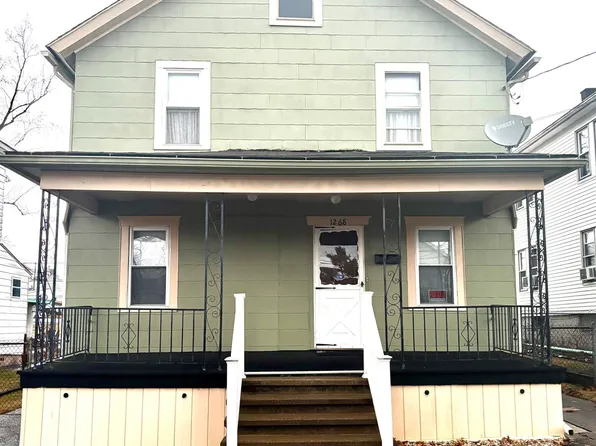 (undisclosed Address), Taylor, PA 18517