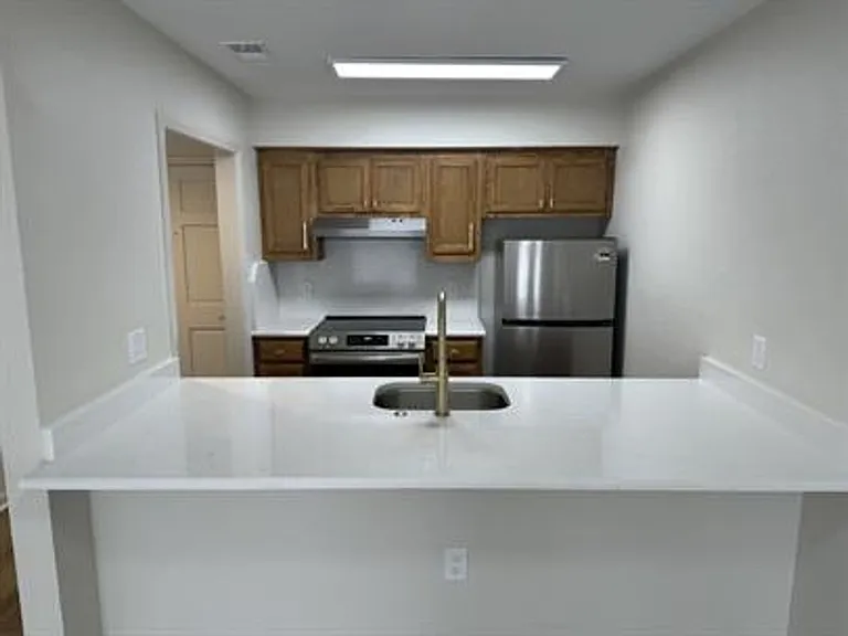 234 Richland Ave — Photo 8