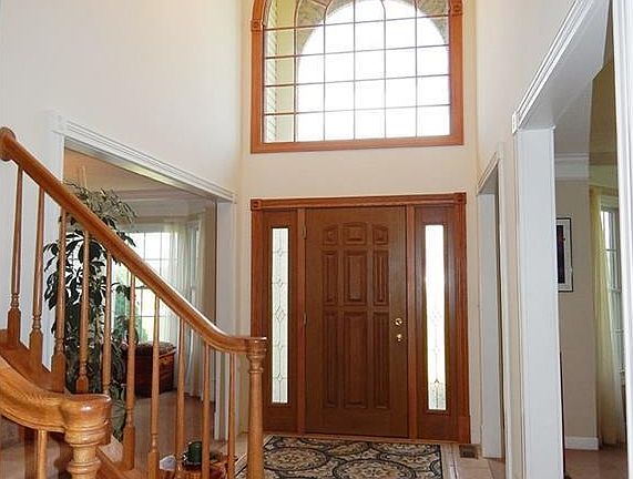 3rd image of 5418 Winter Brook Dr