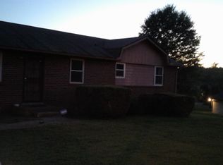 605 Putnam Dr, Nashville, TN 37218