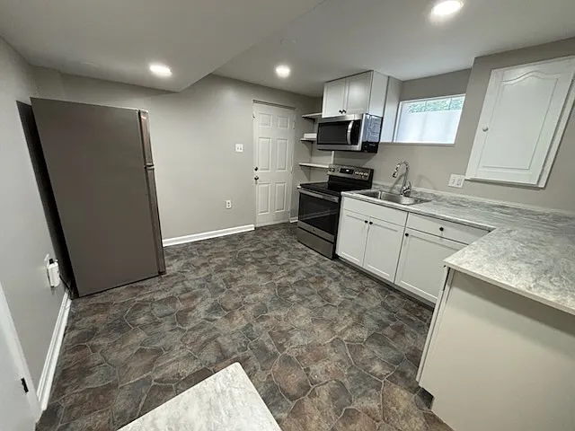 805 Norwood Ln — Photo 12