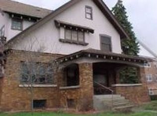 548 Fulton St E, Grand Rapids, MI 49503
