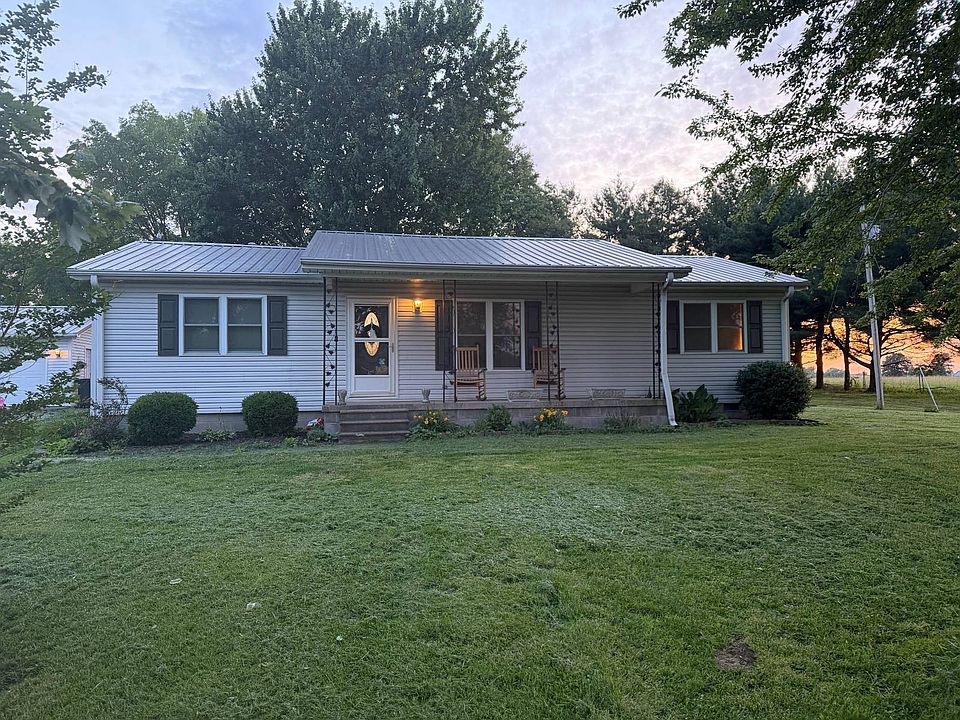 1st image of 1069 County Road 2050 E