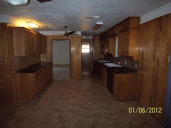 3rd image of 7625 Oxley Dr