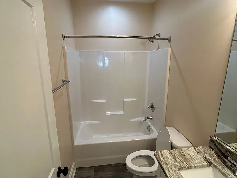 27 Burgess Ave — Photo 13