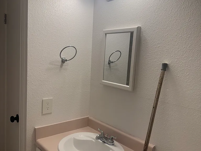 6473 Beech Trail Dr — Photo 3