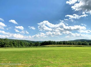 4 State Route 2014, Union Dale, PA 18470