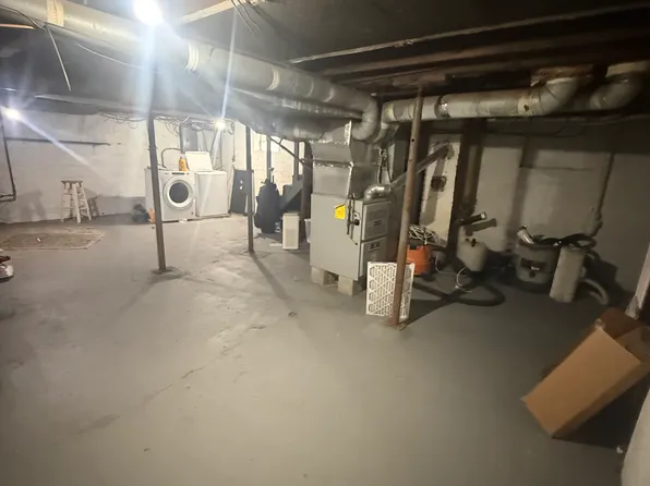 1214 Laird St, Akron, OH 44305