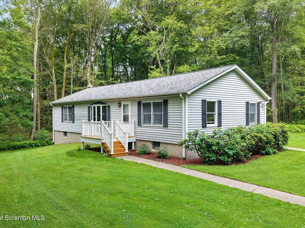 205 Dark Hollow Rd, Montrose, PA 18801