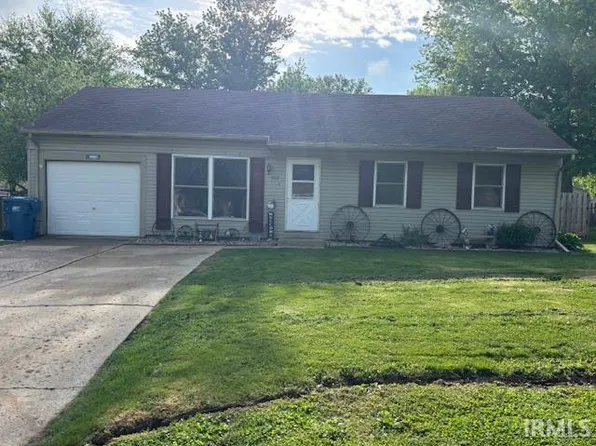 702 N Darcy Dr, Oxford, IN 47971