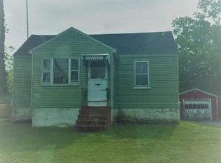 8 Liberty St, Taunton, MA 02780