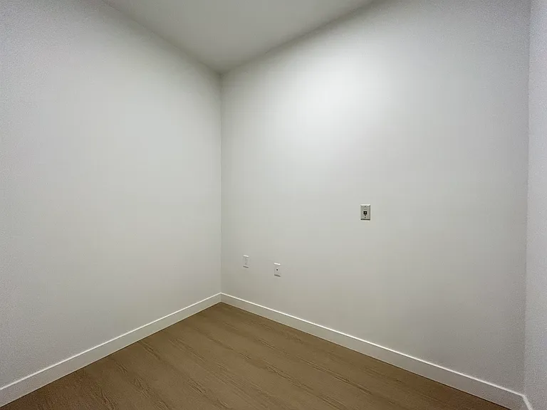 82 1st St #311 — Photo 8