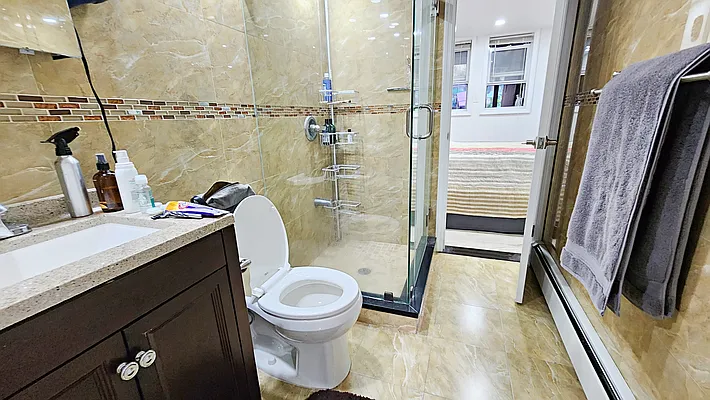 Rented by Compass | media 13