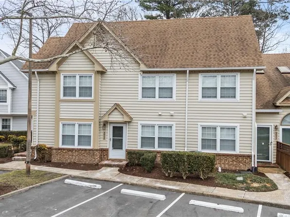 305 Wimbledon Chase APT E, Chesapeake, VA 23320