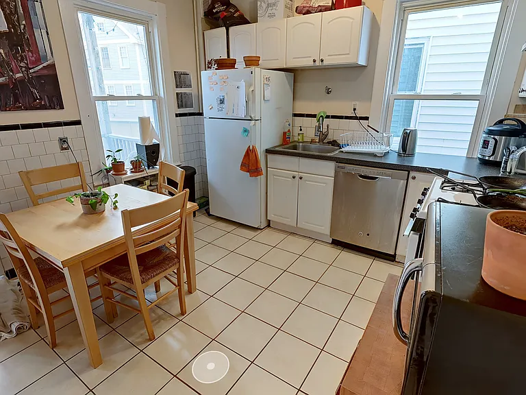 378 Washington St #4 — Photo 2