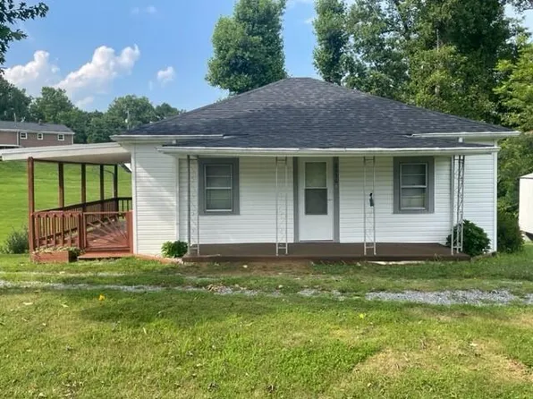 2050 Oak Level Rd, Bassett, VA 24055