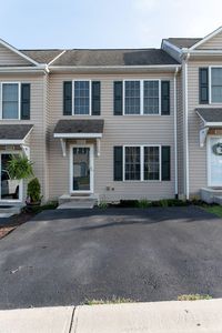 6652 Village Green Dr, Roanoke, VA, 24019
