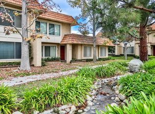 18547 Edgebrook Ln, Huntington Beach, CA 92648