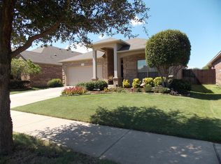 3208 Hornbeam St, Argyle, TX 76226