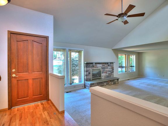 3rd image of 16917 NE 99th Ct